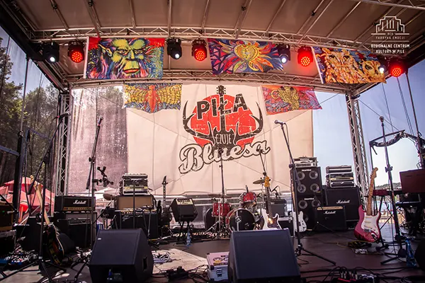 pila czuje bluesa